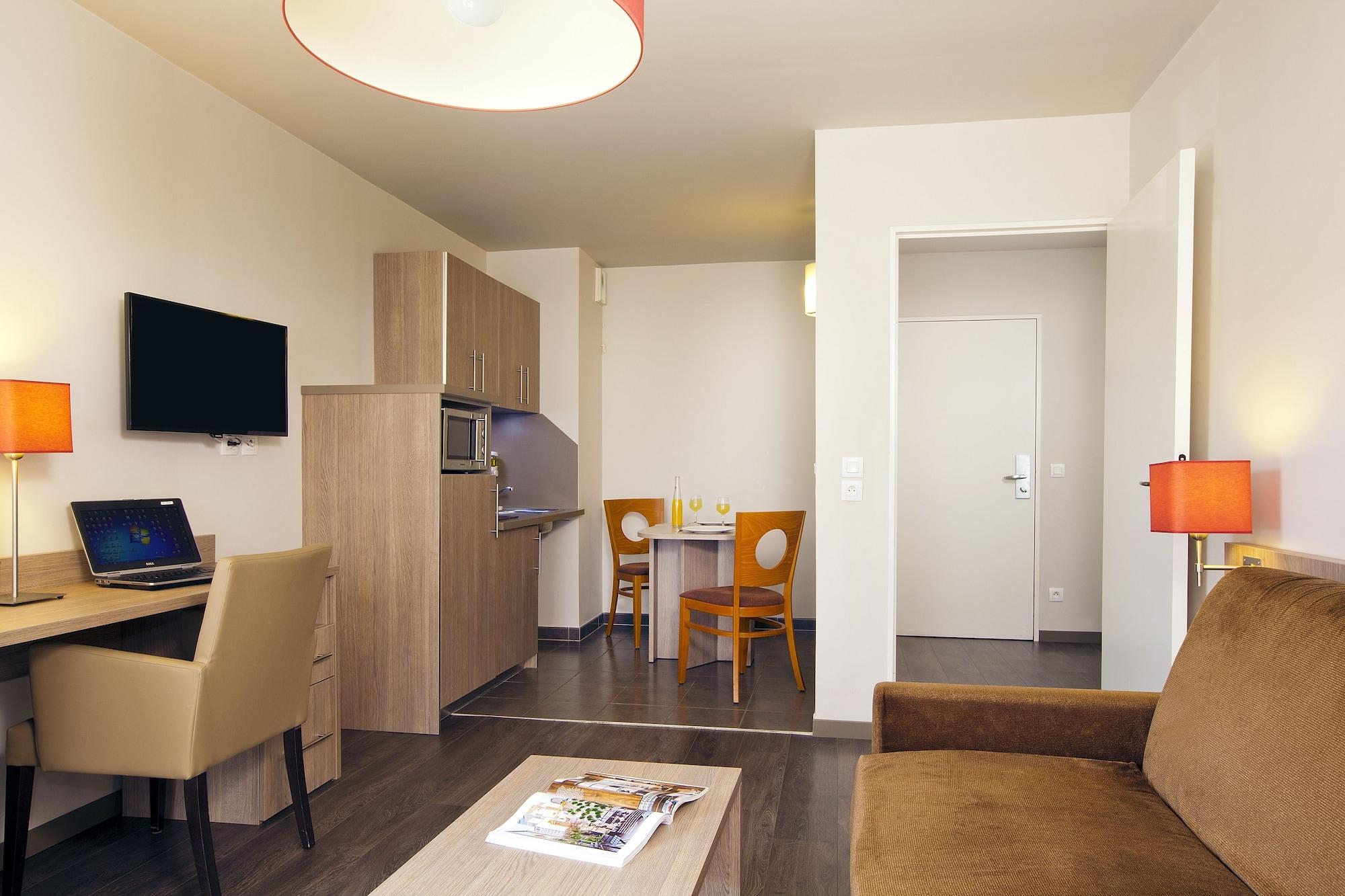Residhome Paris-Guyancourt Ngoại thất bức ảnh