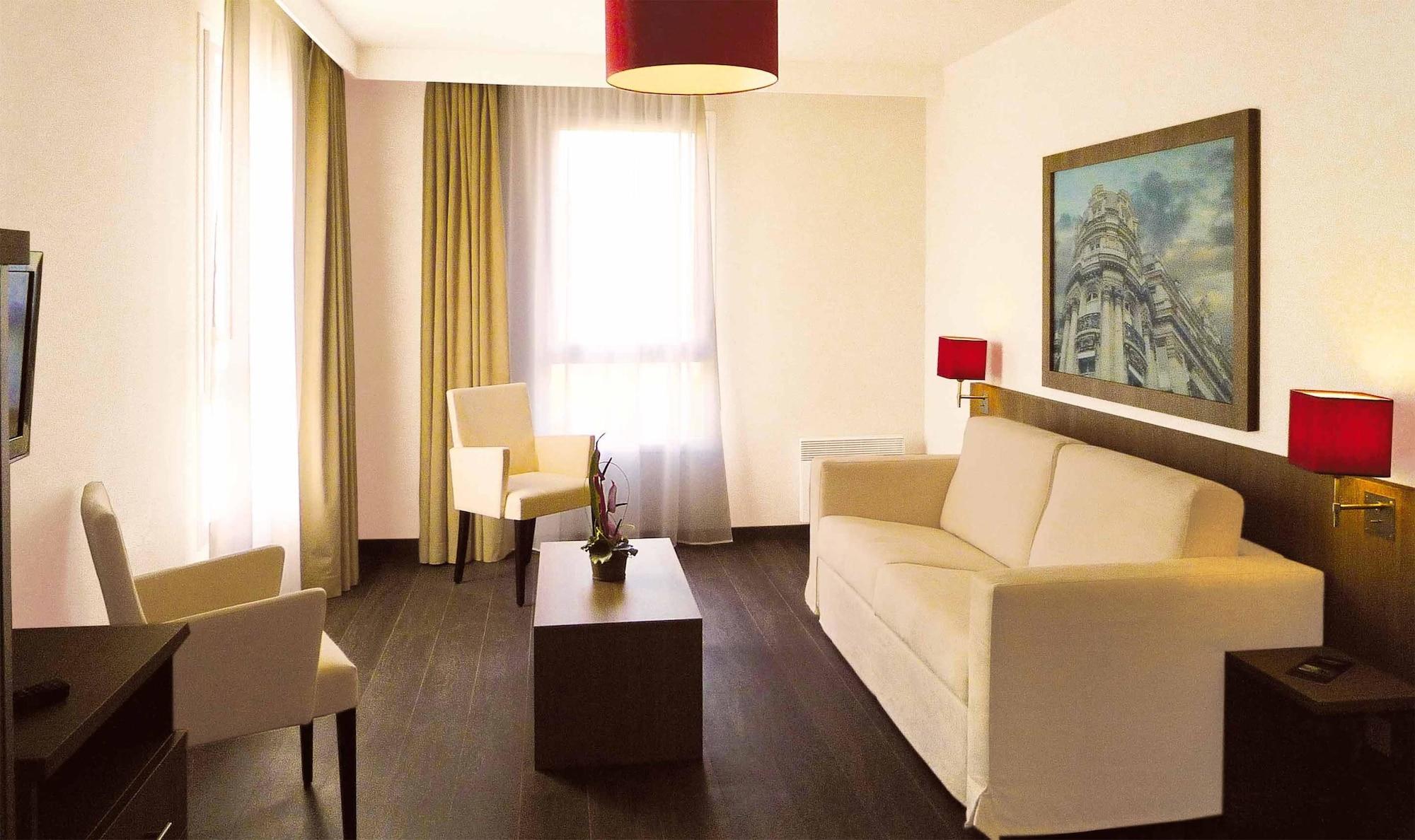 Residhome Paris-Guyancourt Ngoại thất bức ảnh