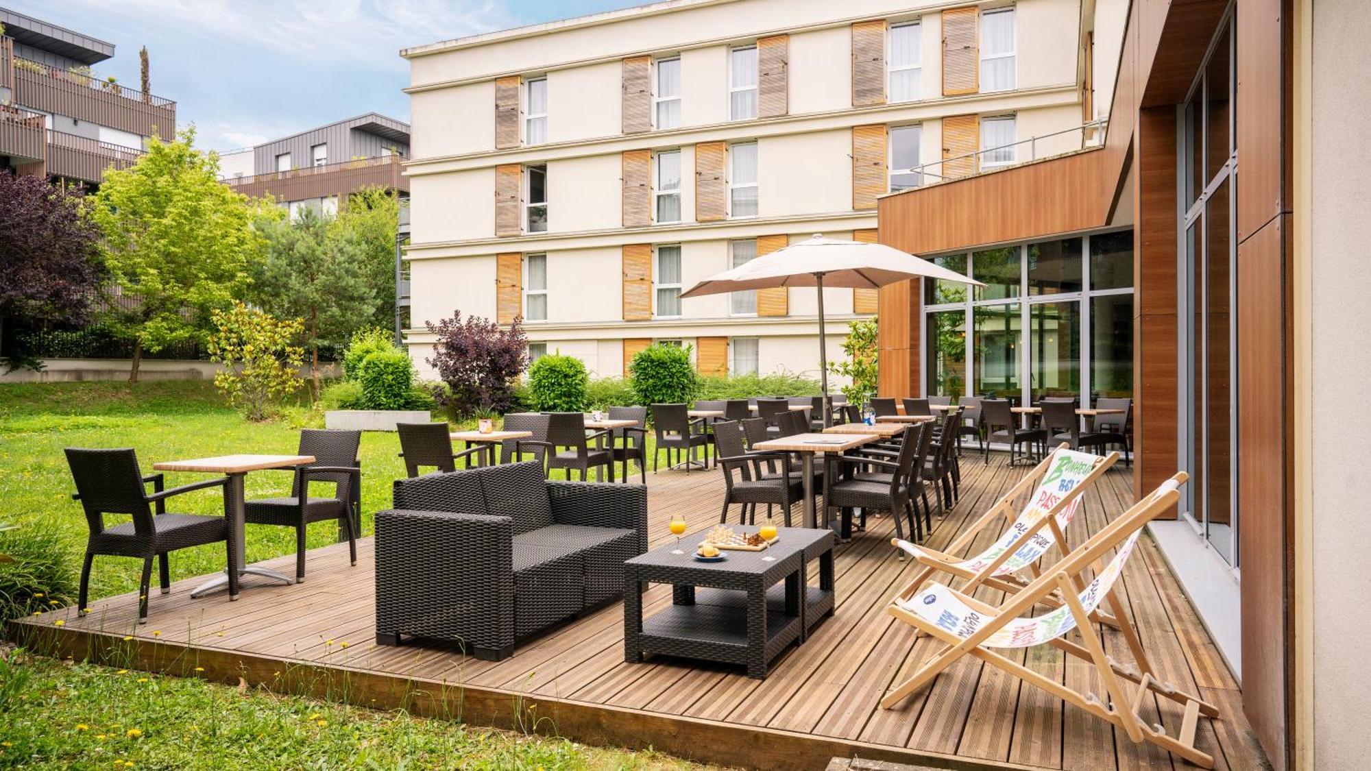 Residhome Paris-Guyancourt Ngoại thất bức ảnh